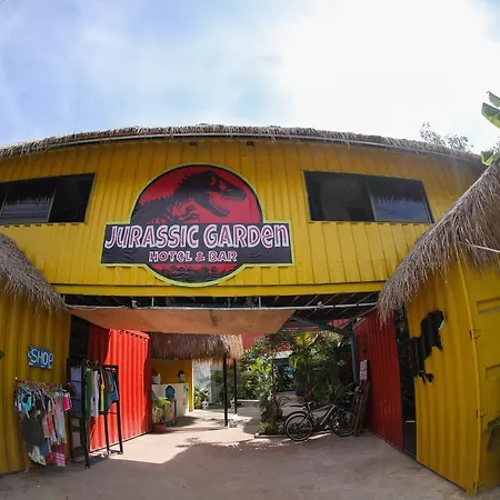 Jurassic Garden Hotel